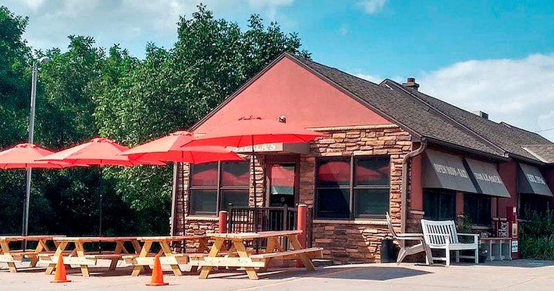 Stella’s Bar & Grill (Bellevue, Nebraska)