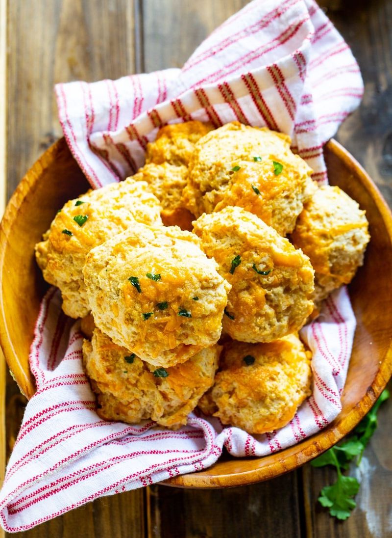 Red Lobster Cheddar Bay Biscuits