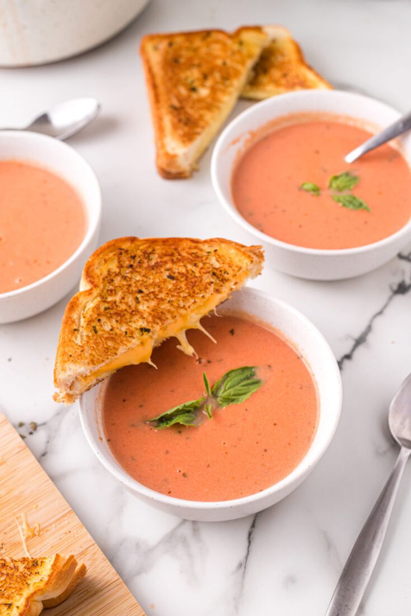 Tomato Basil Grilled Cheese With Soup