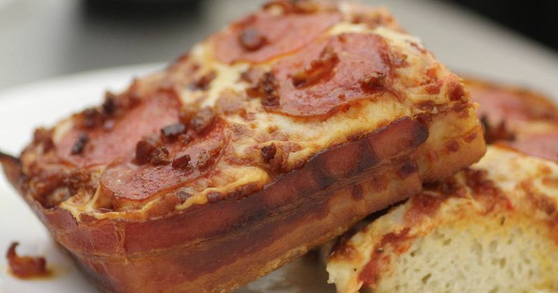 Little Caesars Bacon-Wrapped Deep!Deep! Dish