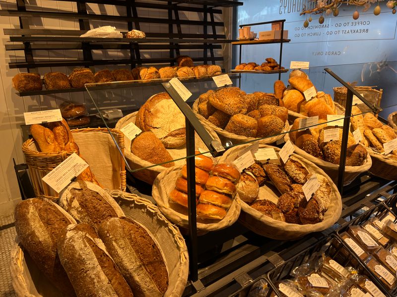 H & S Bakery – Fells Point