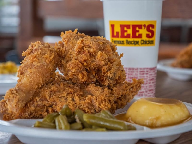 Lee’s Famous Recipe Chicken