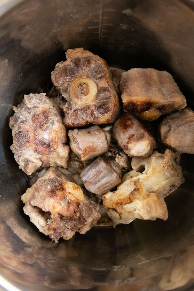 Pressure Cooker Bone Broth
