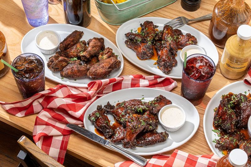 Missouri St. Louis-Style BBQ Wings