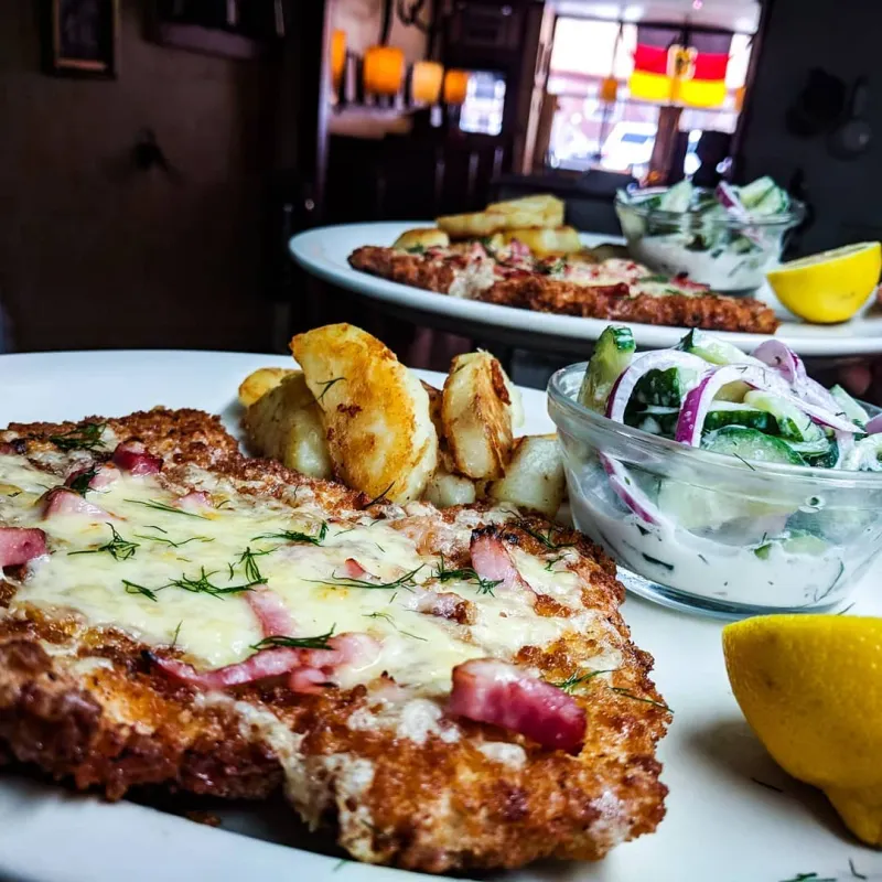 Virginia: Cafe Rustika (Virginia Beach)