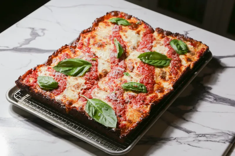 Eleventh Street Pizza Downtown