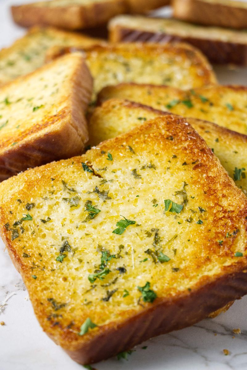 Texas Toast Garlic Bread