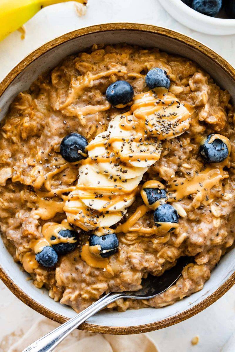 Creamy Peanut Butter Oatmeal