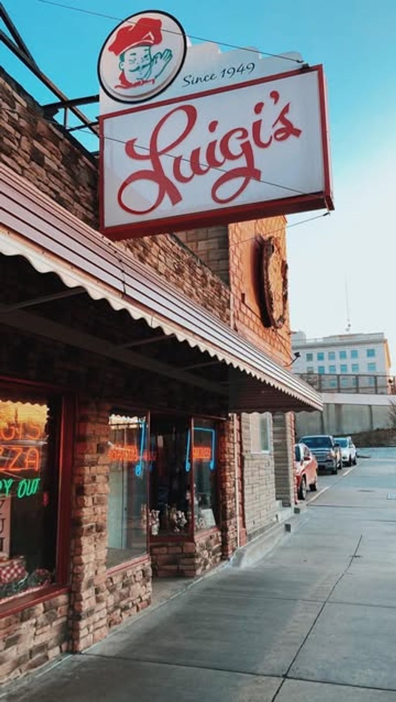 Luigi’s Restaurant - Akron