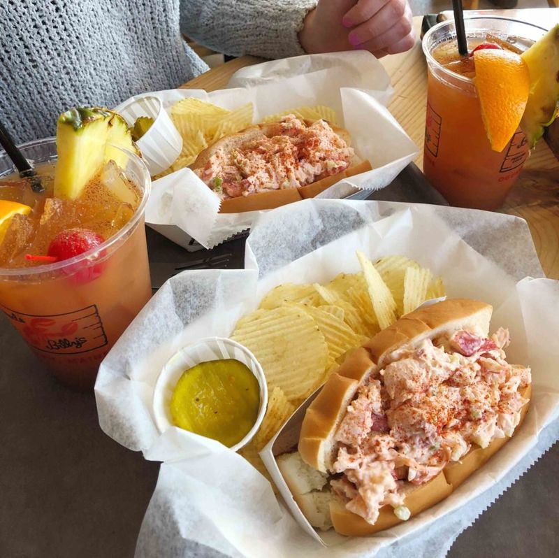 MC Perkins Cove — Ogunquit