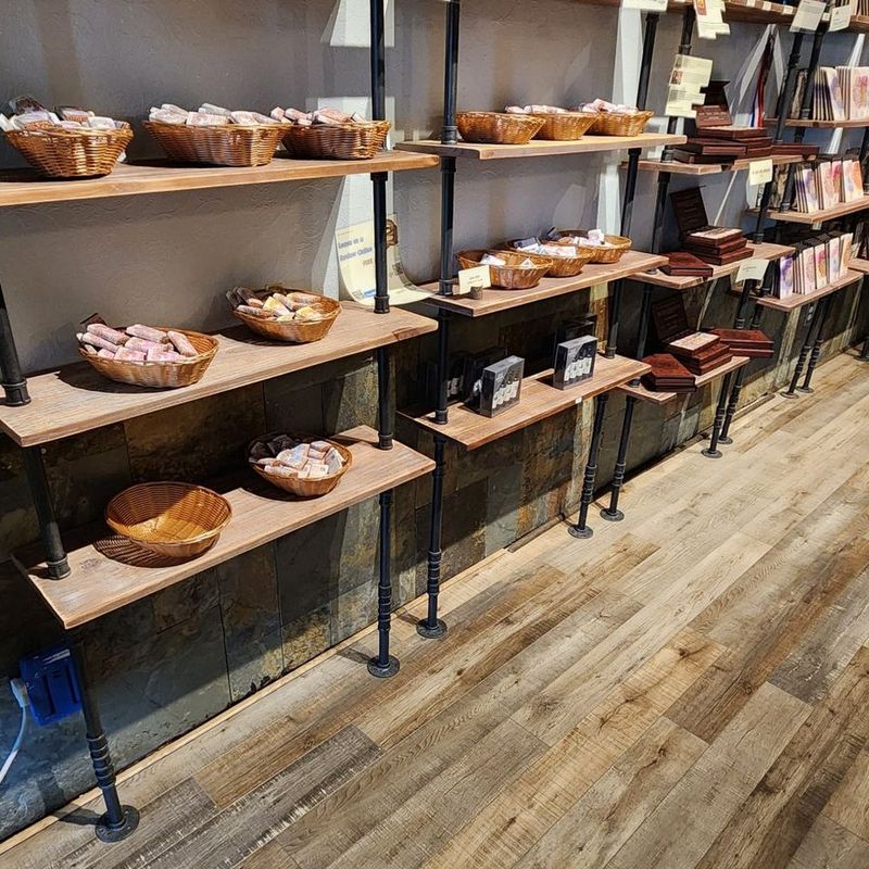 Virginia - Nazbro’s Sandwich Shop (Richmond)