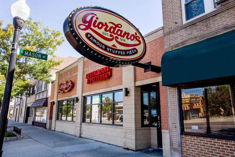 Giordano's - Illinois