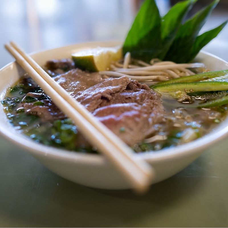 A Tiny Pho Shop in Westminster’s Little Saigon