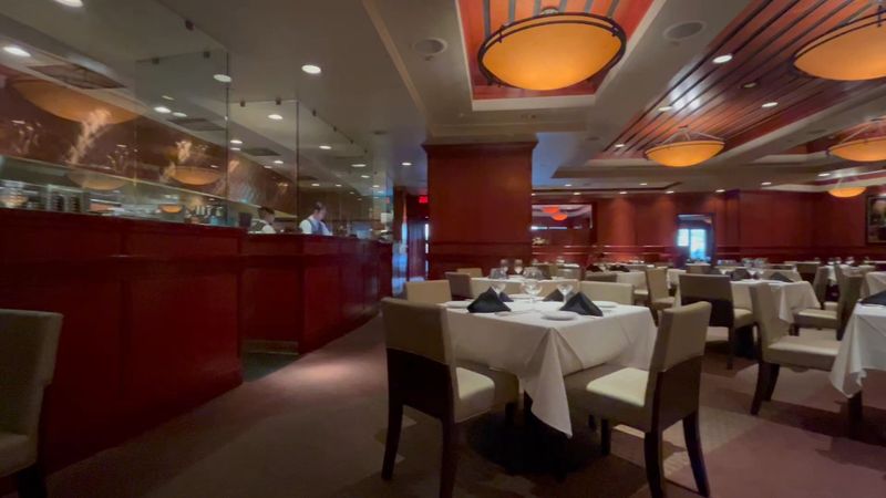 Fleming’s Prime Steakhouse & Wine Bar
