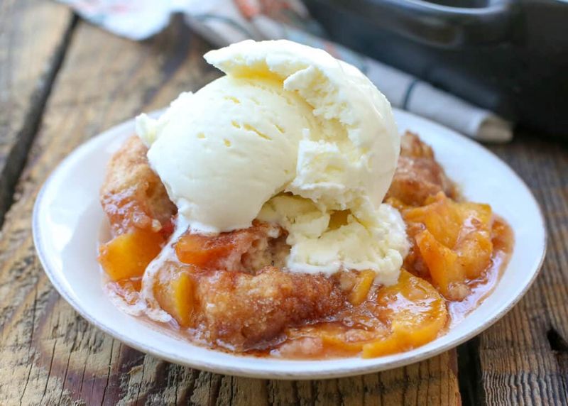 Peach Cobbler (Georgia)
