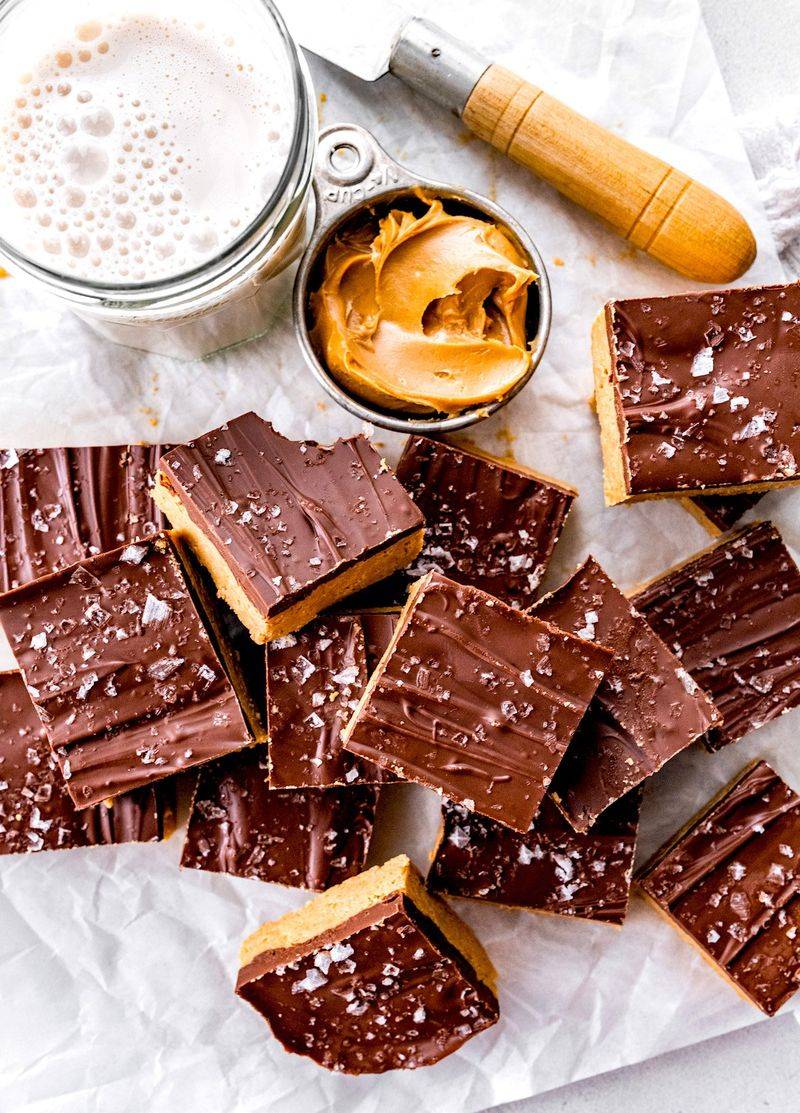 Peanut Butter No-Bake Bars