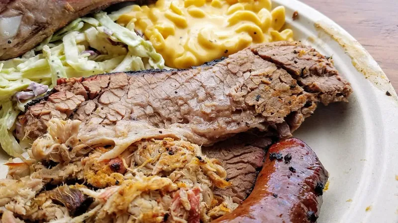 Federal Hill Smokehouse, Erie