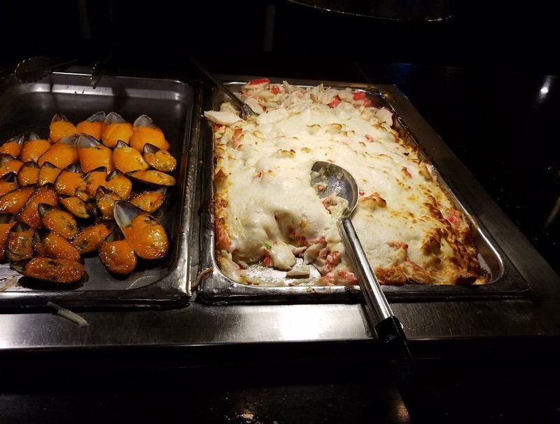 Hibachi Super Buffet: Phoenix's Sizzling Sensation