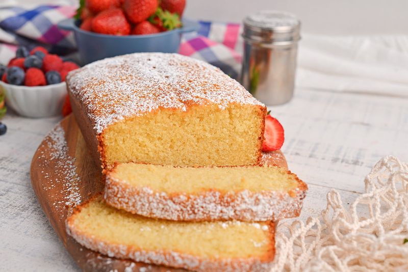 Classic Vanilla Pound Cake