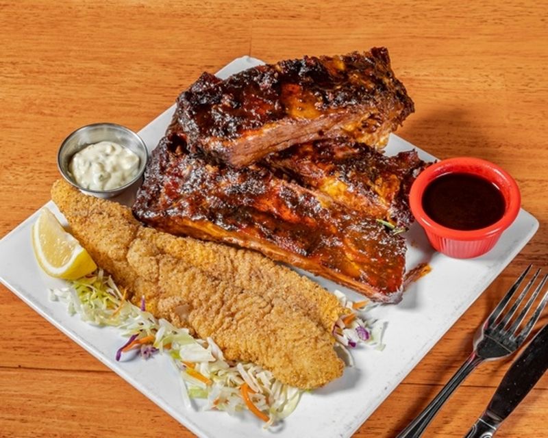 Stacy's Off Da Hook BBQ & Soul Food