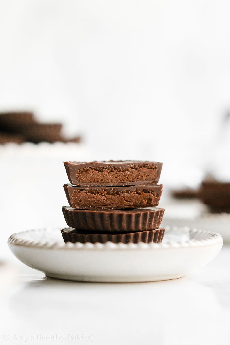 Peanut Butter Cups (Dark)