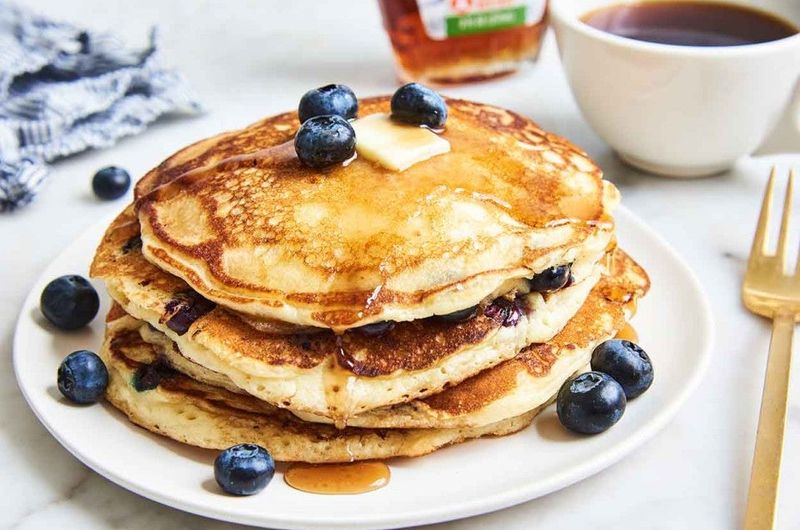 Blueberry Pancakes (Maine)
