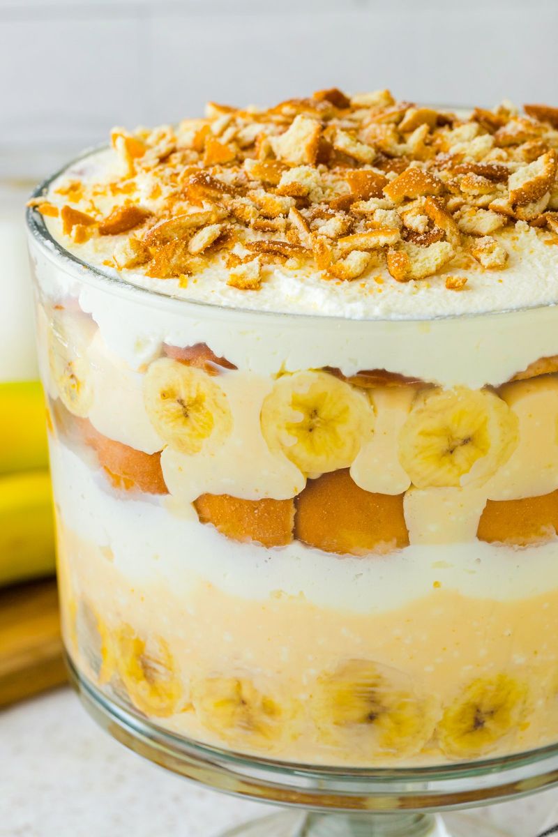 Banana Pudding Trifle Cake