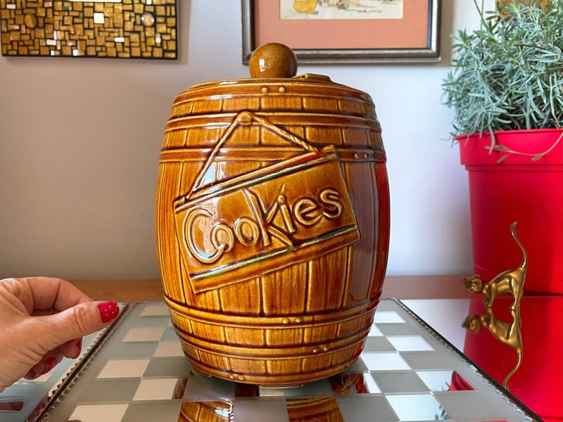 McCoy Cookie Barrel