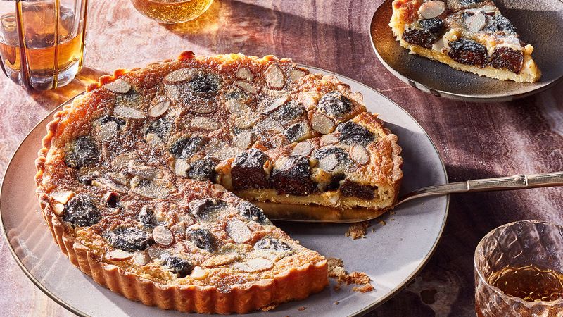 Date And Almond Tart