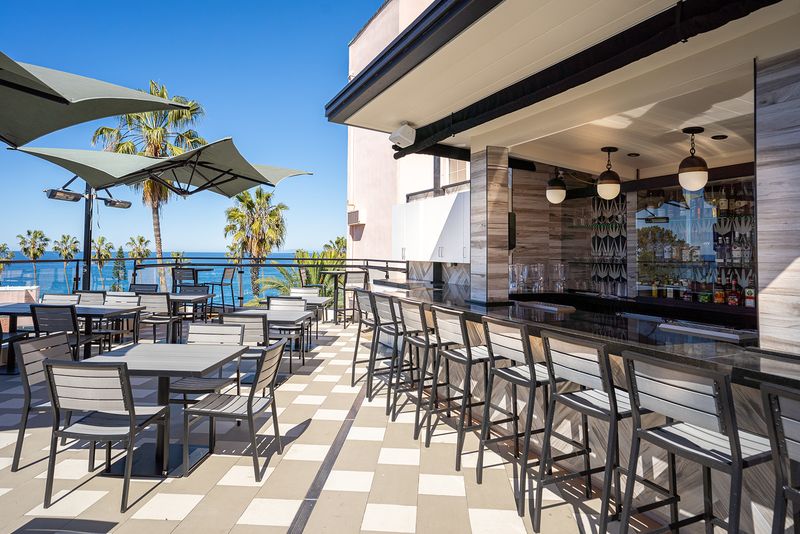 Birdseye's Rooftop at The Cormorant Hotel: La Jolla's Coastal Perch