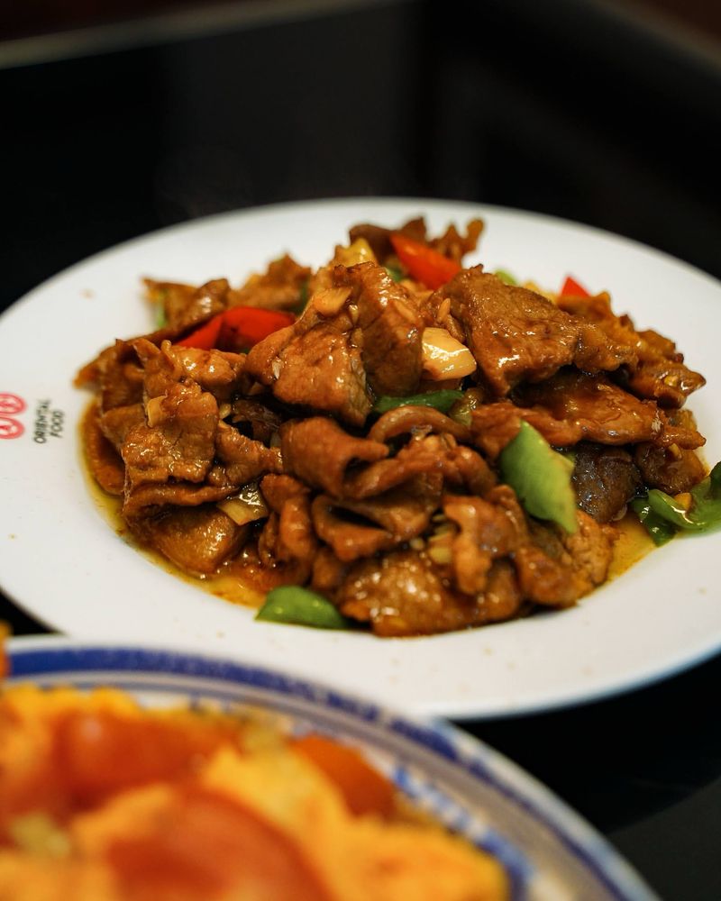 Tang Cu Li Ji (Sweet-and-Sour Crispy Chicken)