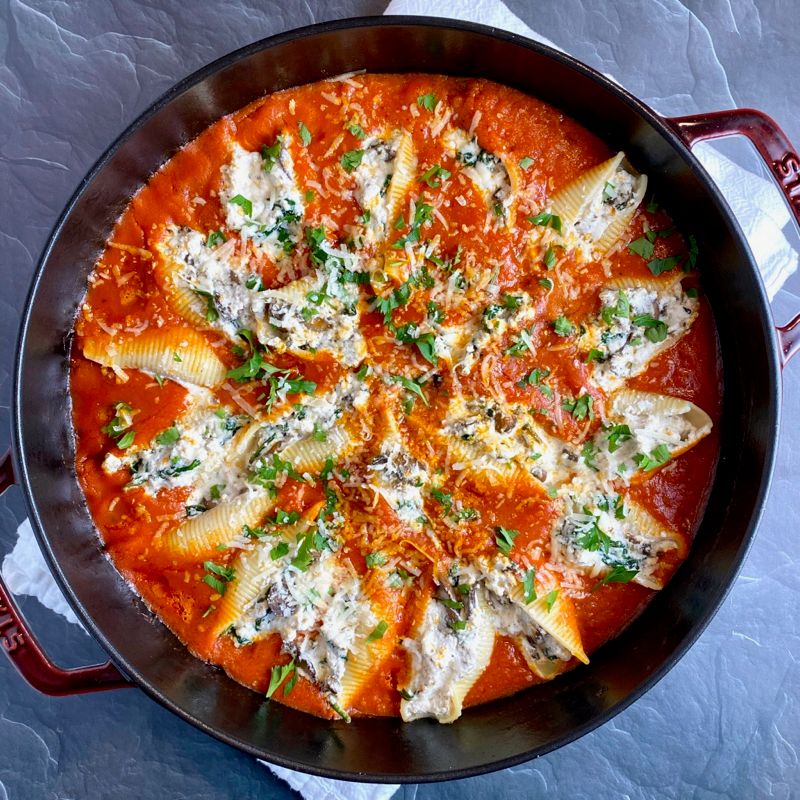 Vegetarian Skillet Stuffed Shells
