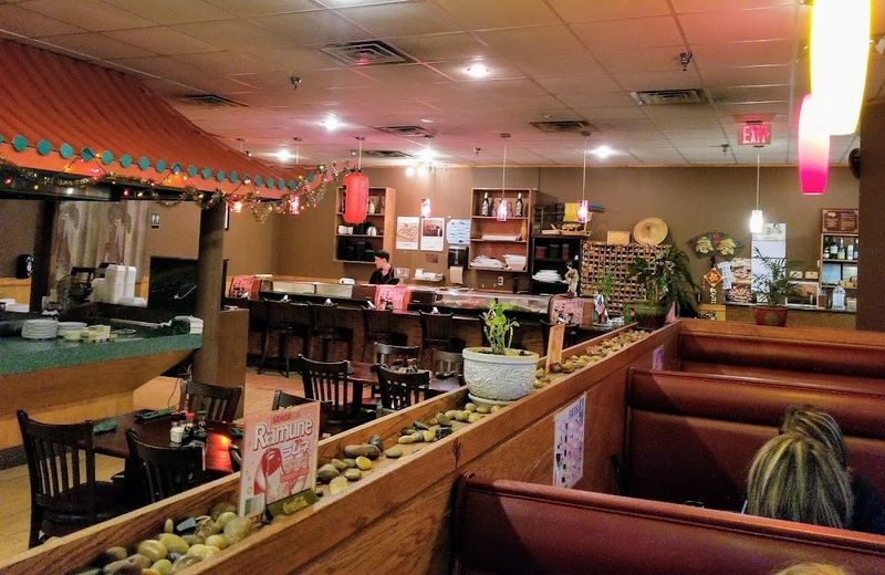 Momo Sushi & Grill - Virginia