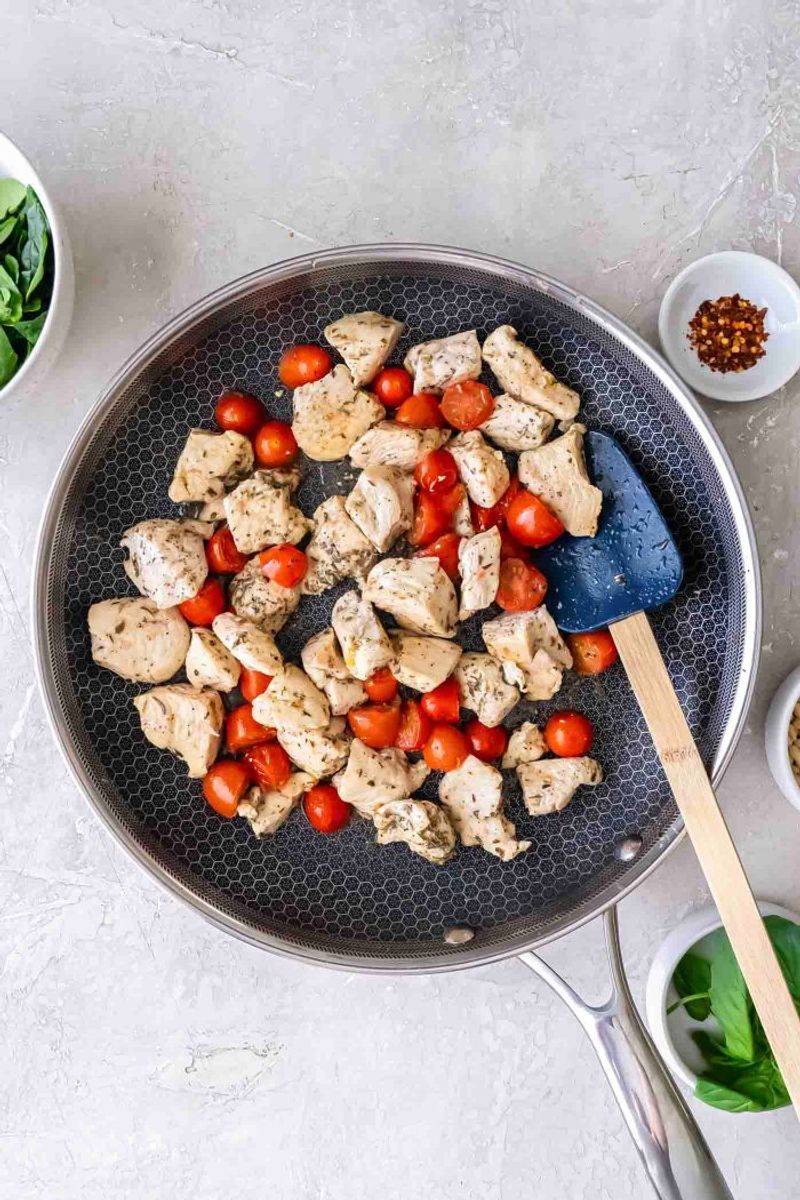Pesto Chicken and Cherry Tomatoes