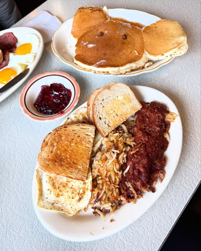 The Diner That Time Didn't Forget