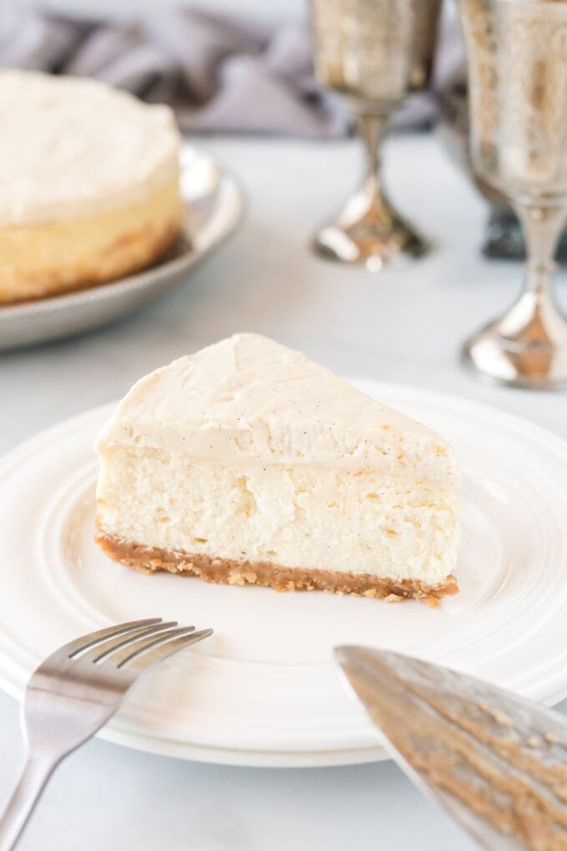 Vanilla Bean Cheesecake