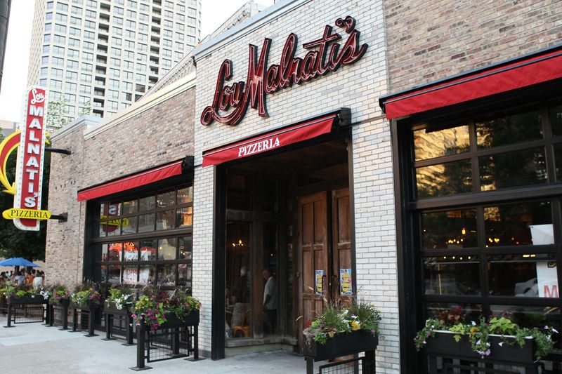 Illinois - Lou Malnati’s Pizzeria, Chicago