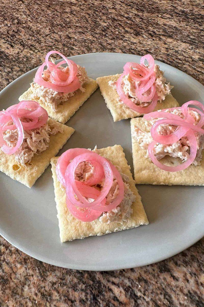 Tuna Crackers