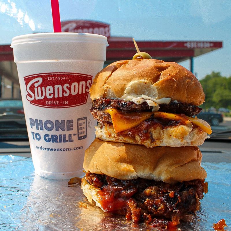 Swensons Drive-In (Ohio)