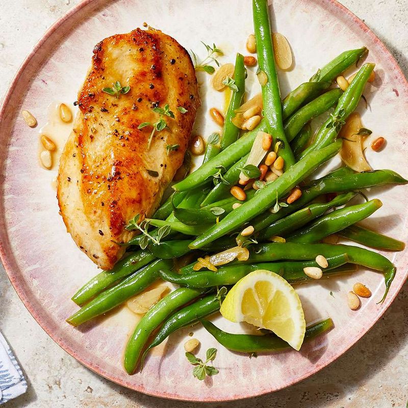 Garlic Butter Chicken With Green Beans