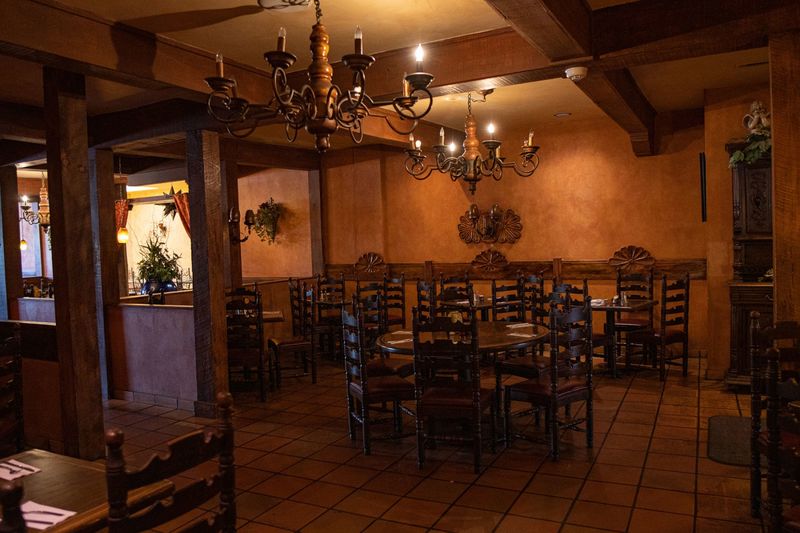 El Bruno's Restaurante y Cantina, Cuba and Los Ranchos