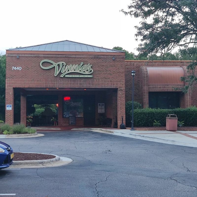 Vinnie’s Steak House & Tavern – Raleigh