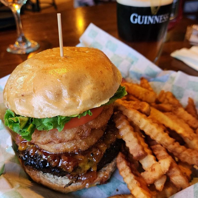 Route 9 Burger Stand, Albany, NY
