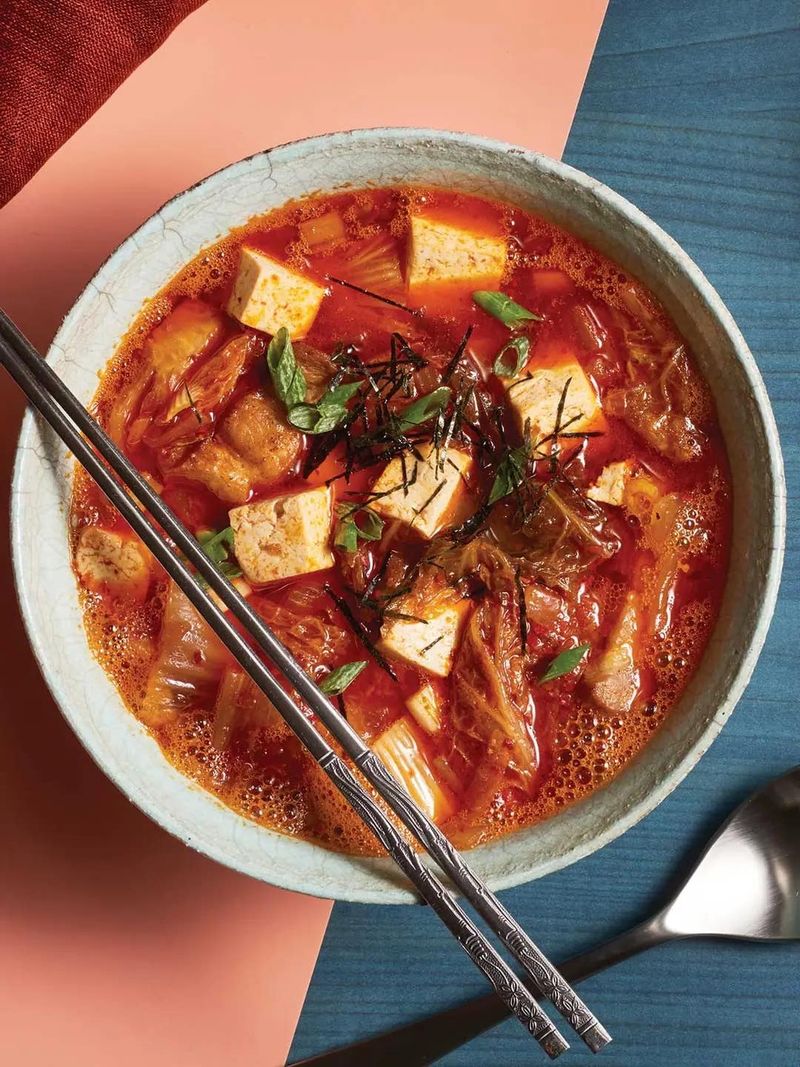 Korean Kimchi Stew (Kimchi Jjigae)