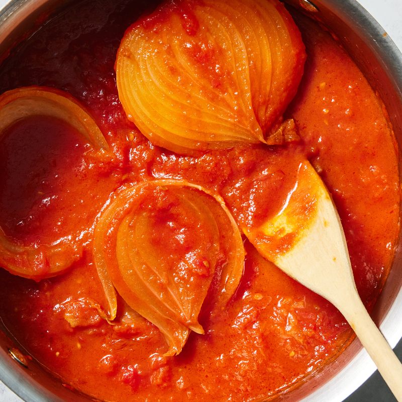 A simple tomato sauce