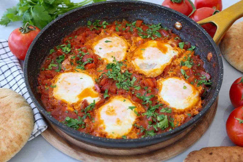 Shakshuka (Eggs in Tomato Sauce)