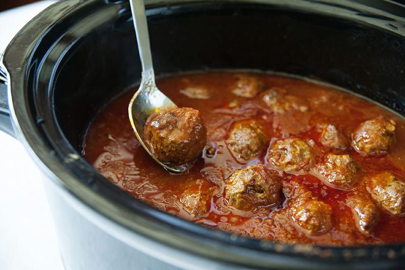 Garlic Herb Turkey Meatballs in Pomodoro