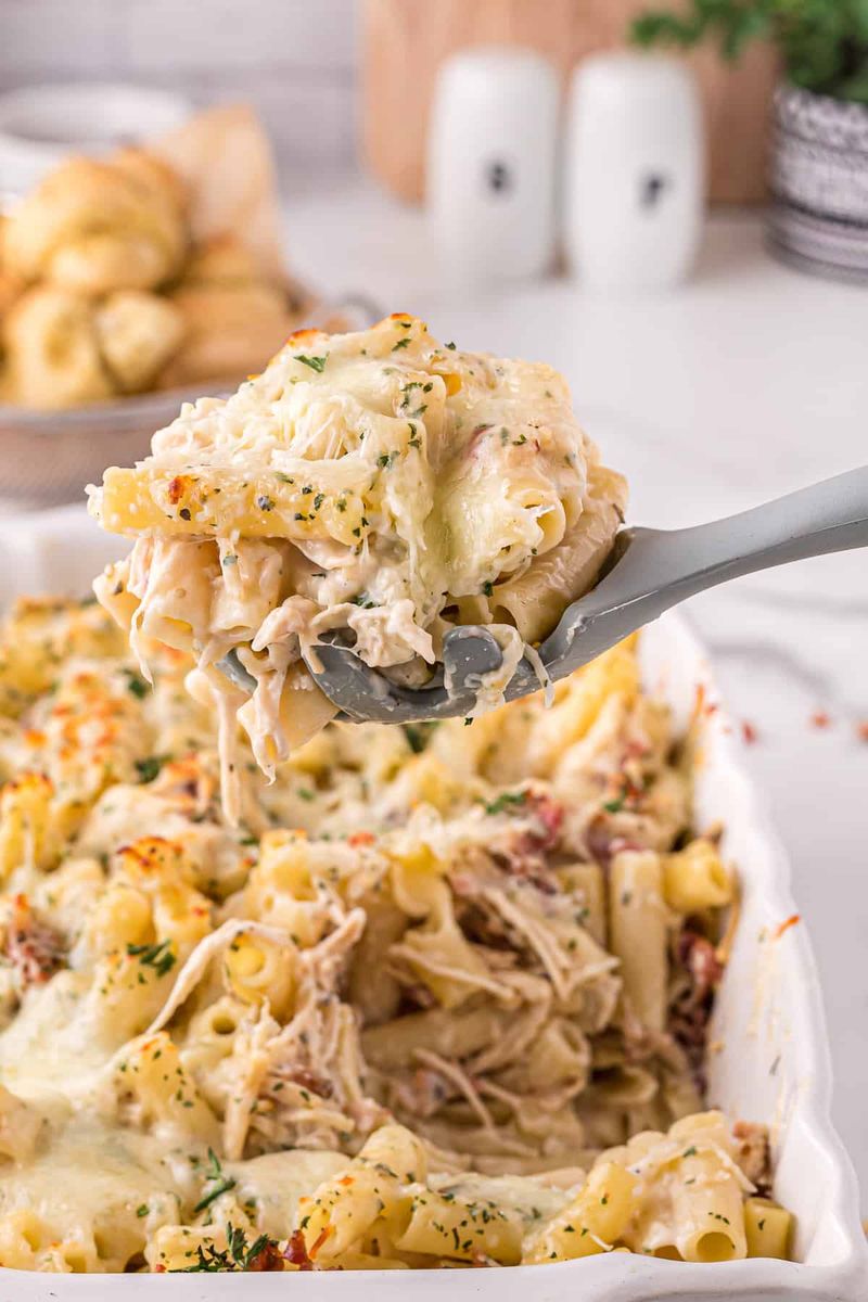 Chicken Alfredo Bake