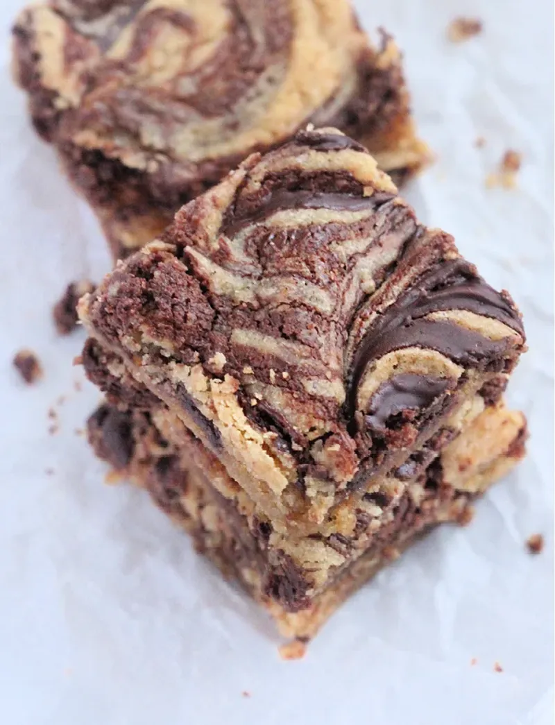 Peanut Butter Swirl Bars