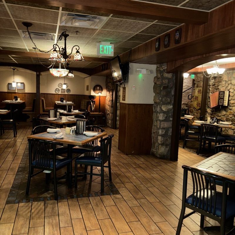 Colorado: Uwe’s German Restaurant (Colorado Springs)